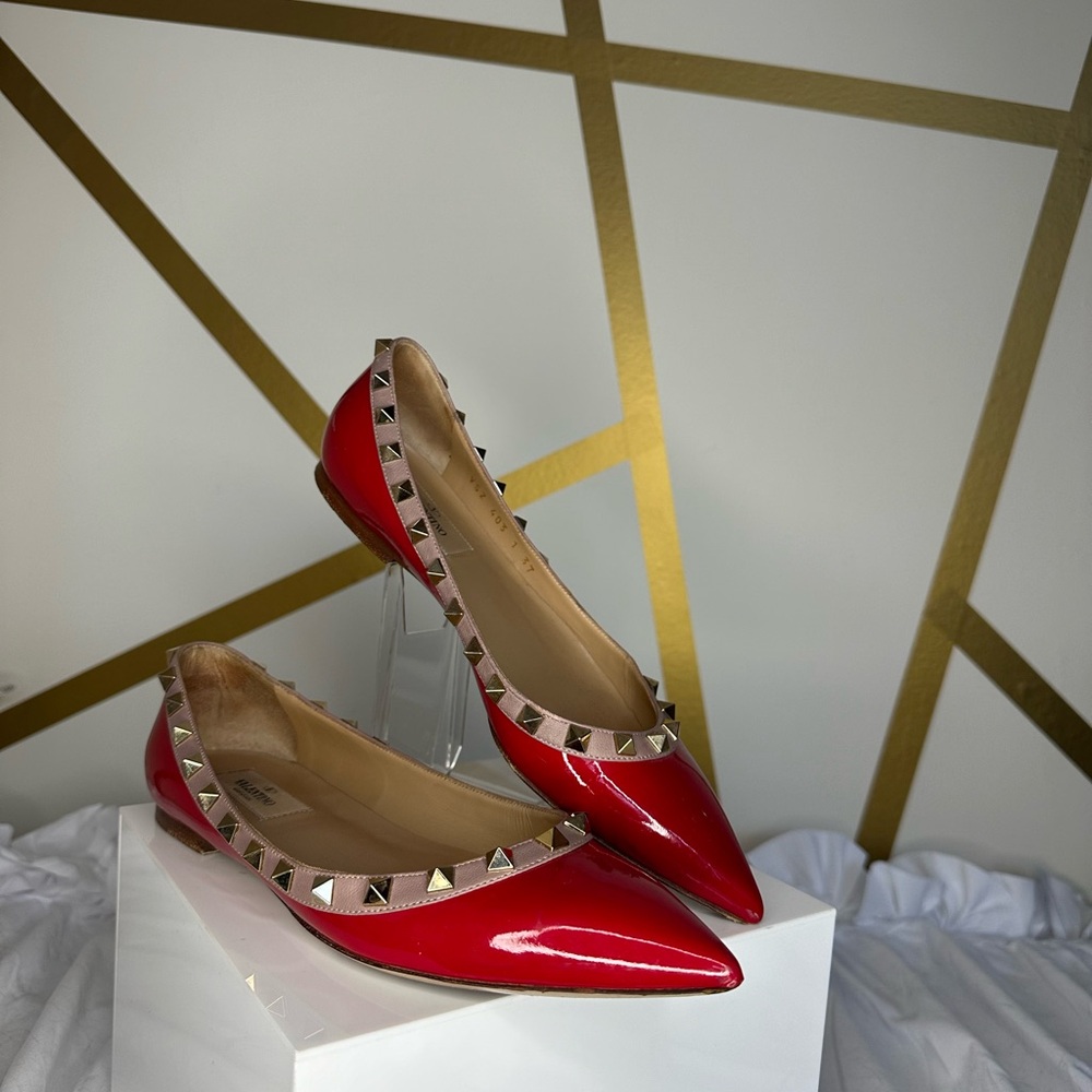 Valentino Garavani Red Patent Rockstud Pointed Flats